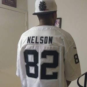 Meet your Posher, Nelson